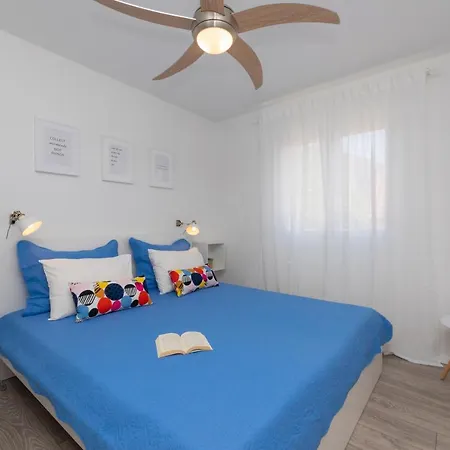 Apartment Two Flowers Luxury