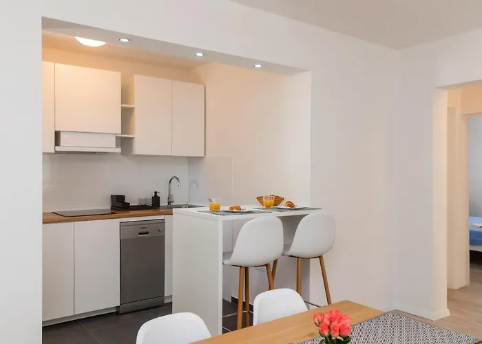 Two Flowers Luxury Apartamento