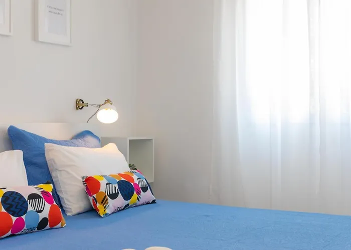 Two Flowers Luxury Apartamento *
